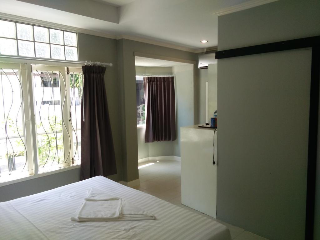 Taylor'S Guesthouse Hua Hin Eksteriør bilde